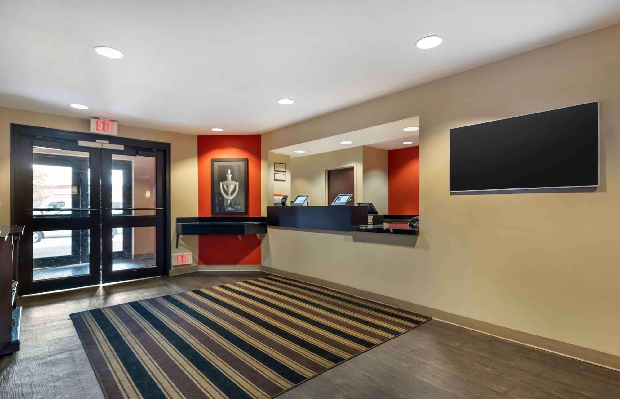 Extended Stay America Suites - Chicago - Midway Bedford Park Bagian luar foto