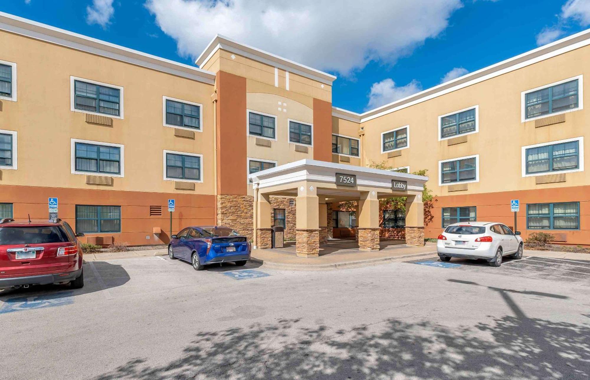 Extended Stay America Suites - Chicago - Midway Bedford Park Bagian luar foto