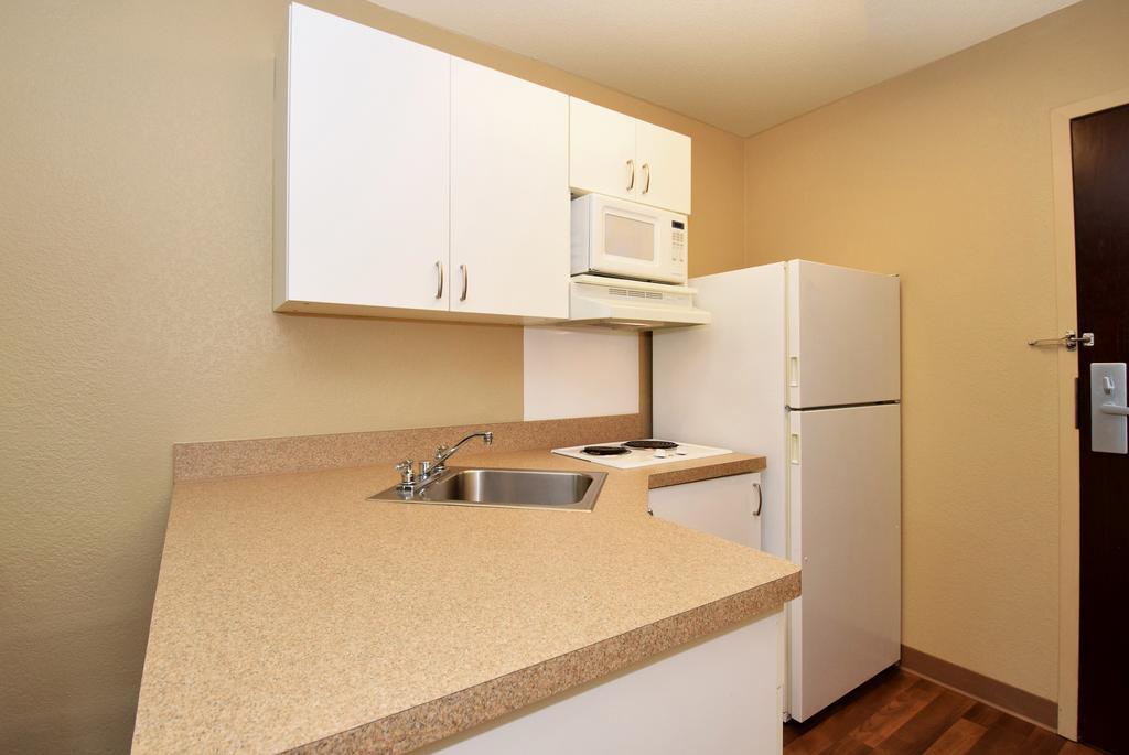 Extended Stay America Suites - Chicago - Midway Bedford Park Bagian luar foto